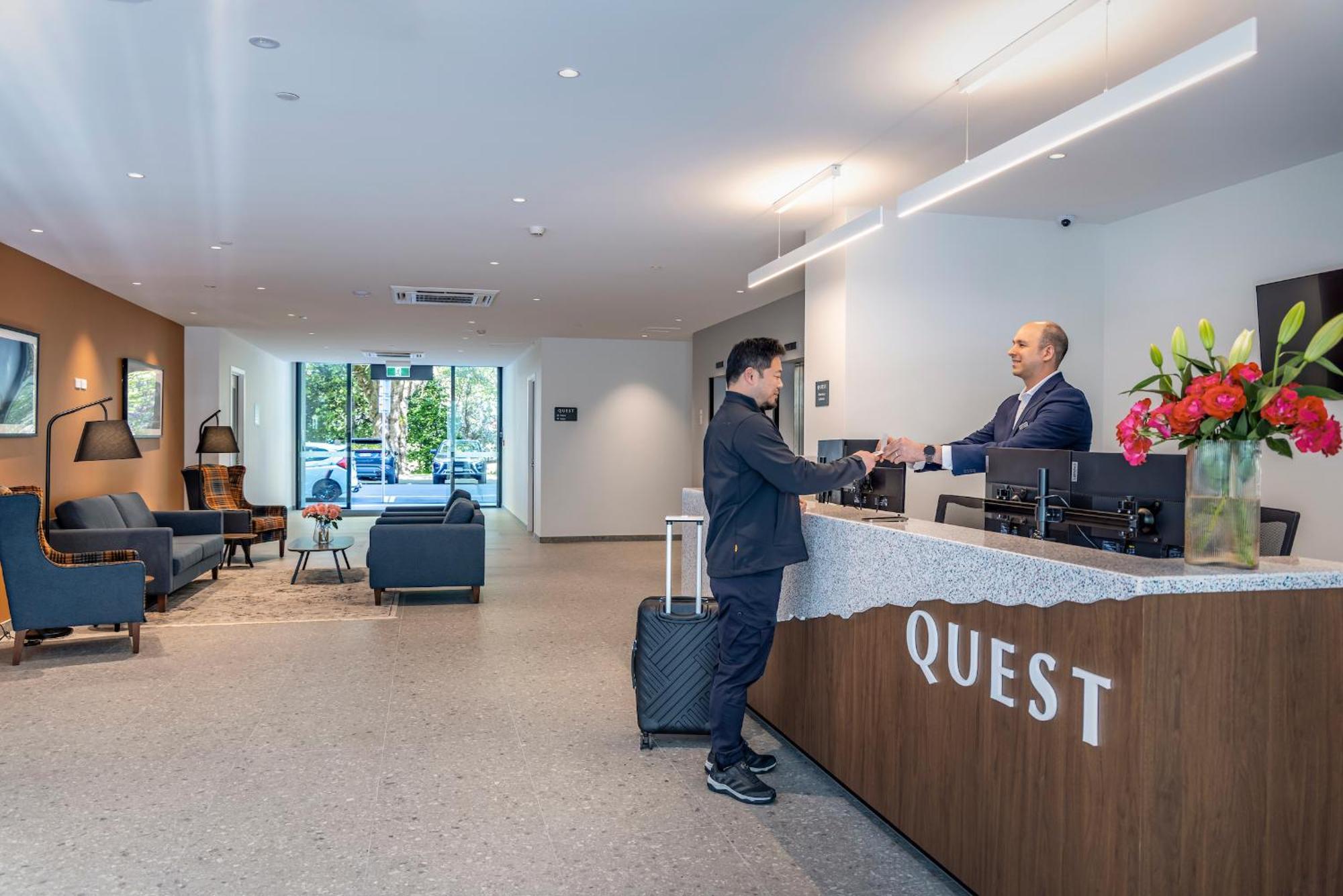 Quest On Cambridge Apartment Christchurch Bagian luar foto